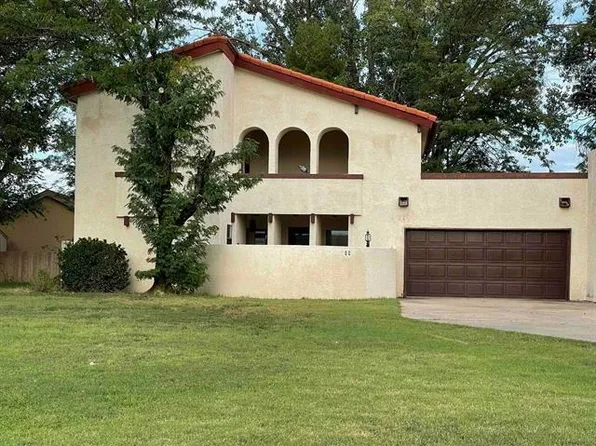 55 Brentwood Rd, Roswell, NM 88201