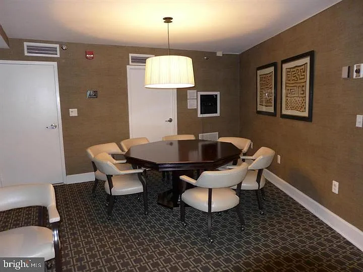 10101 Grosvenor Pl #1212 — Photo 16
