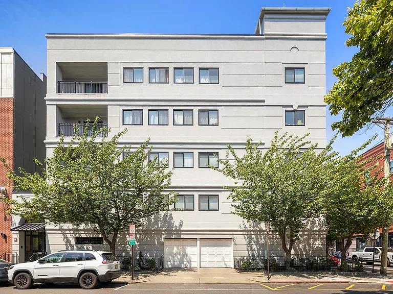 420 Jefferson St #3B — Photo 12