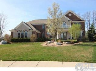 1781 Fireside Dr, Troy, MI 48098