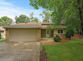 341 112th Ln NW, Coon Rapids, MN 55448