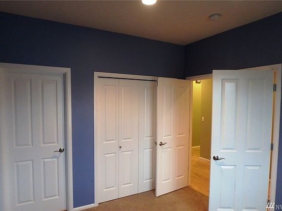 4th image of 28526 69th Dr NW