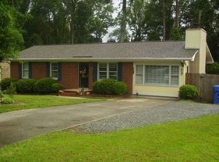 203 W Philips St, Pinetops, NC 27864