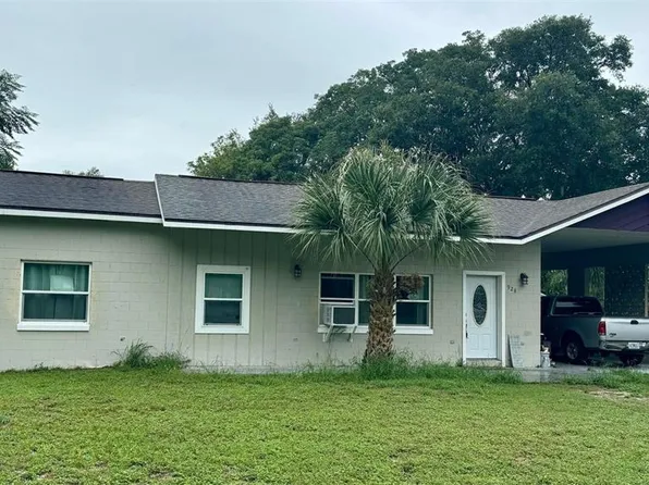 928 Edgewater Cir, Eustis, FL 32726
