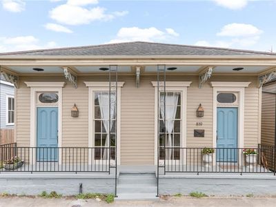 819 Pleasant St, New Orleans, LA, 70115
