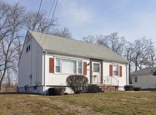 780 Valentine St, Fall River, MA 02720