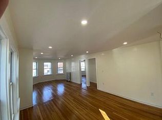 13 Ridgewood St FLOOR 2, Dorchester, MA 02122