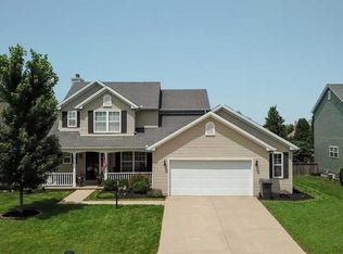 312 Windstone Dr, Tolono, IL 61880