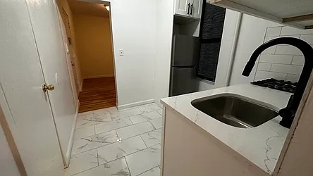 Rented by HOLTON REAL ESTATE INC.