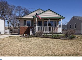 505 Otter Branch Dr, Magnolia, NJ 08049