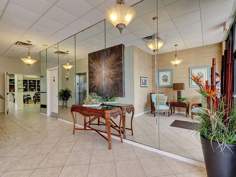 5061 N Highway A1A #303 — Photo 32