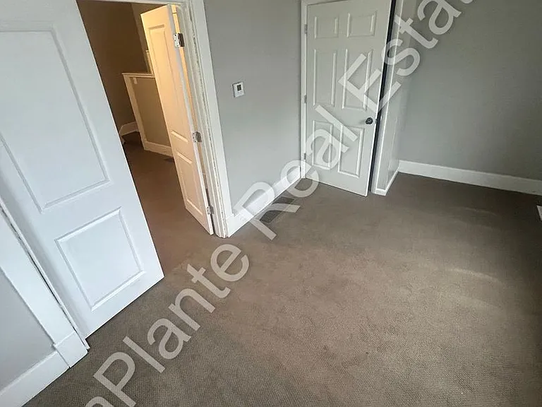 1804 Bigelow St — Photo 12