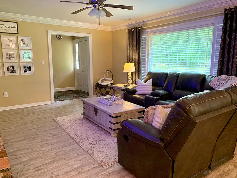 105 Jenny Lisa Ln — Photo 36
