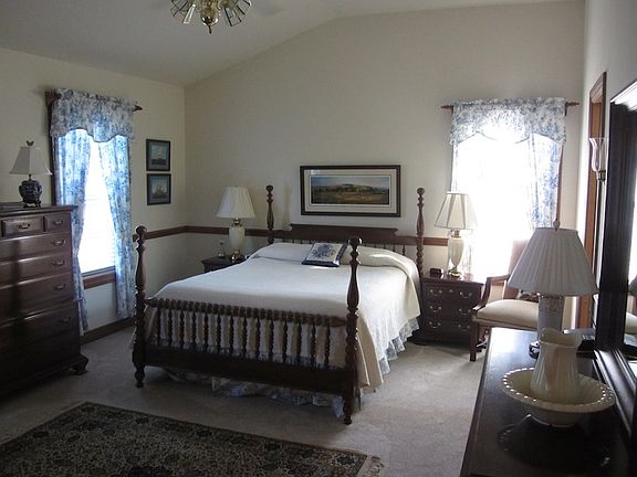 5th image of 1615 Tallgrass Cir