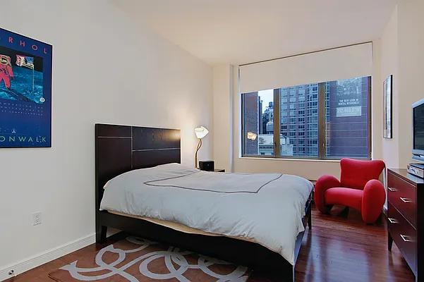 Sold by Corcoran | media 4