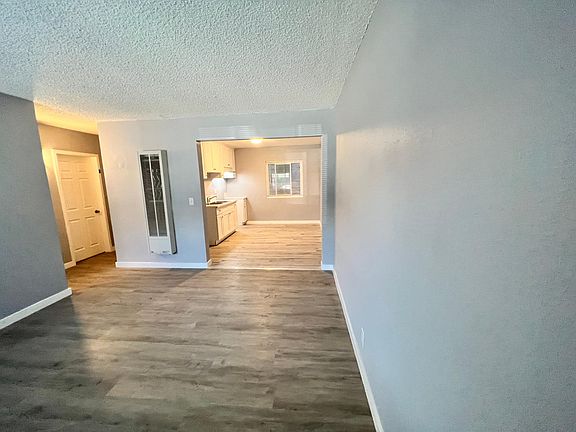 3rd image of 5307 Maywood Ave #H