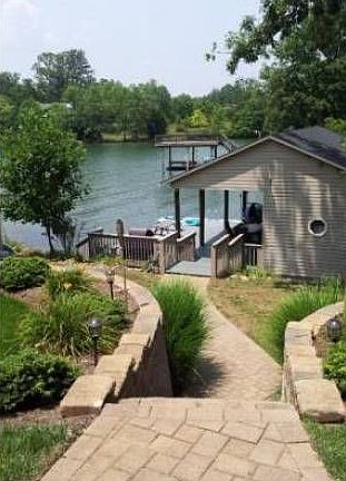 Dock just steps from home