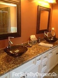 Master vanity