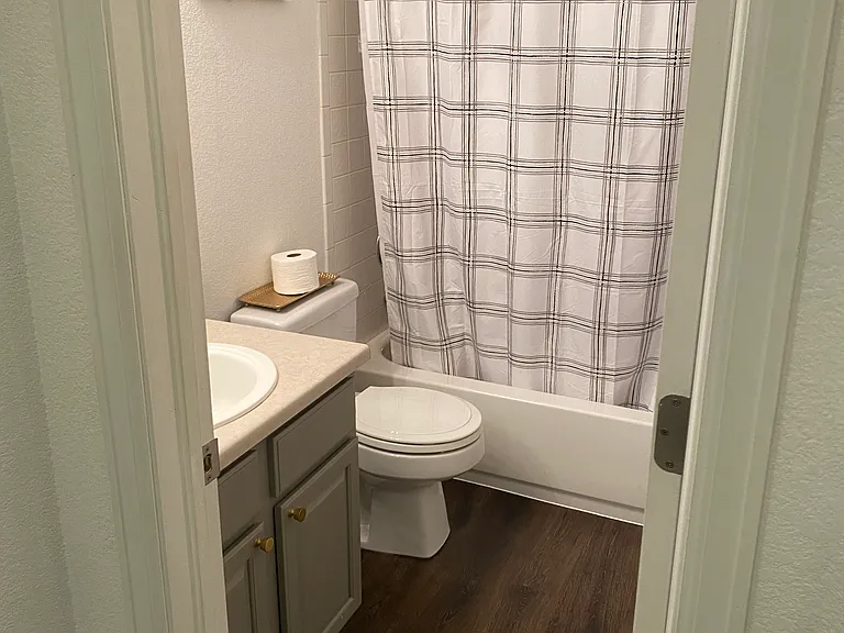 4932 Leland Point — Photo 14