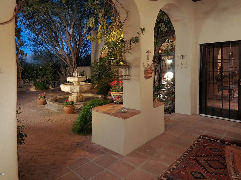 2nd image of 5350 N Calle Bujia