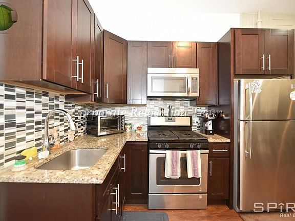 2nd image of 23-24 37th St #1R