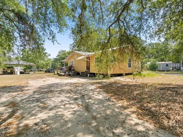 136 Wildwood Church Road, Pembroke, GA 31321