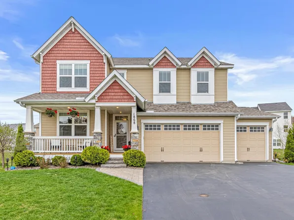 1868 Cedar Ct, Carver, MN 55315