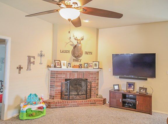 2nd image of 9219 Cabrito Dr