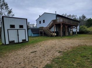 S6327 Highway 154, Hillpoint, WI 53937