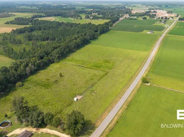 1430 Huxford Rd, Atmore, AL 36502