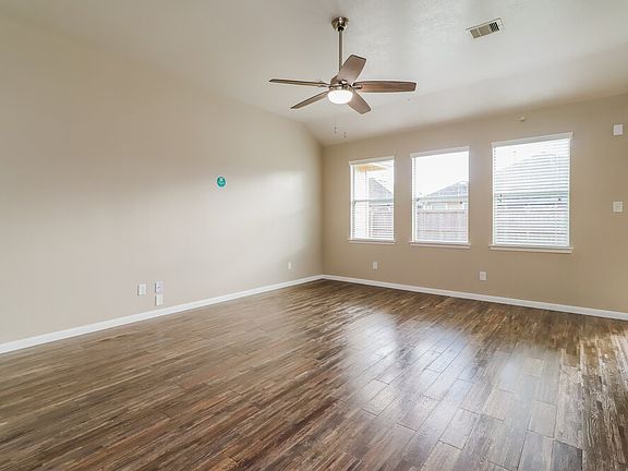 3rd image of 2548 Blue Heron Cir