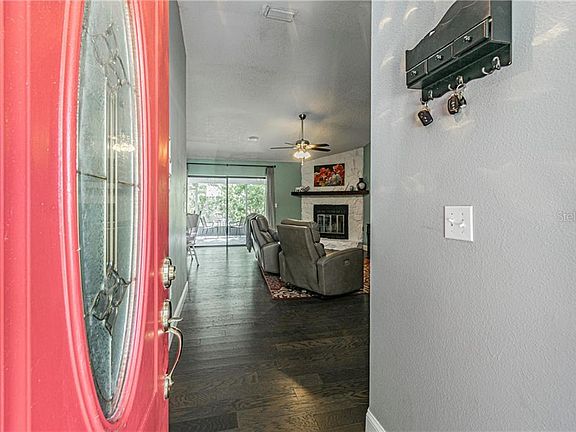 3rd image of 559 Still Meadows Cir W