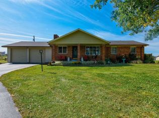 8135 Main St, Jeffersonville, KY 40337
