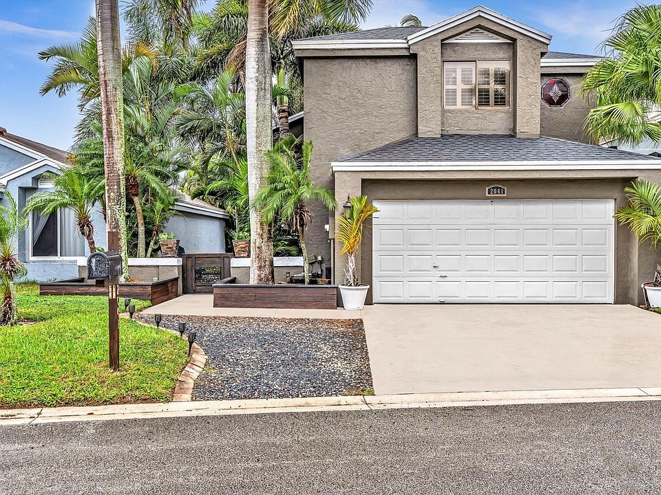 1st image of 2041 NW 37th Avenue