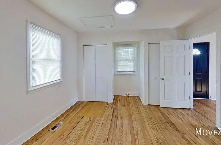 1710 Oakwood Ave — Photo 37