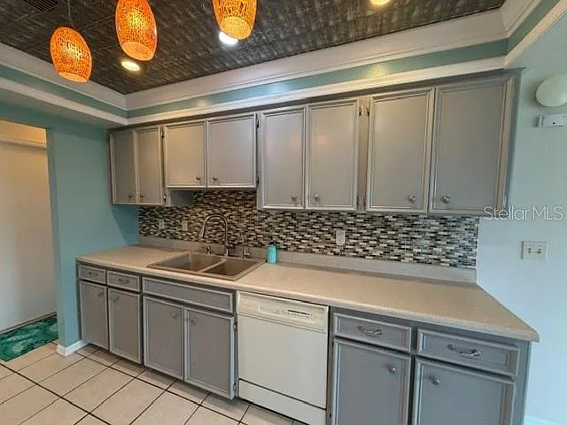 309 Bryce Ct — Photo 12