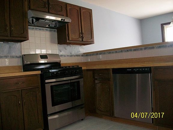 5th image of 3903 Sandpiper Dr