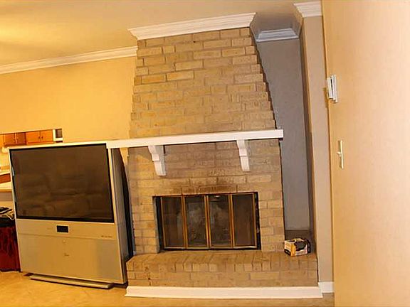 5th image of 2629 W Catawba Dr