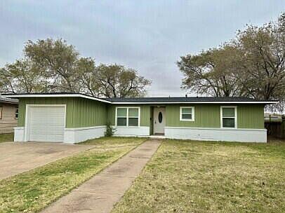 2nd image of 4214 37th St
