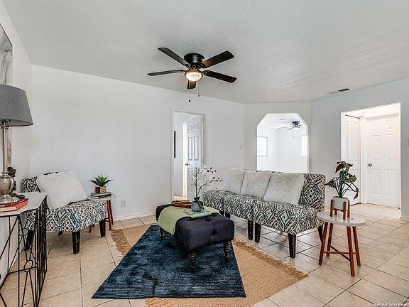 4th image of 4834 Lark Ave