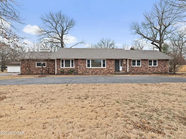 1924 E 45th St, Joplin, MO 64804