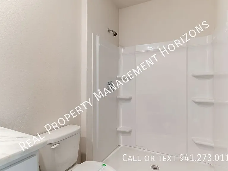 17769 Crescent Moon Loop — Photo 13