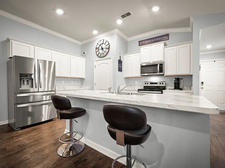 6092 Bucking Bronco Dr — Photo 5