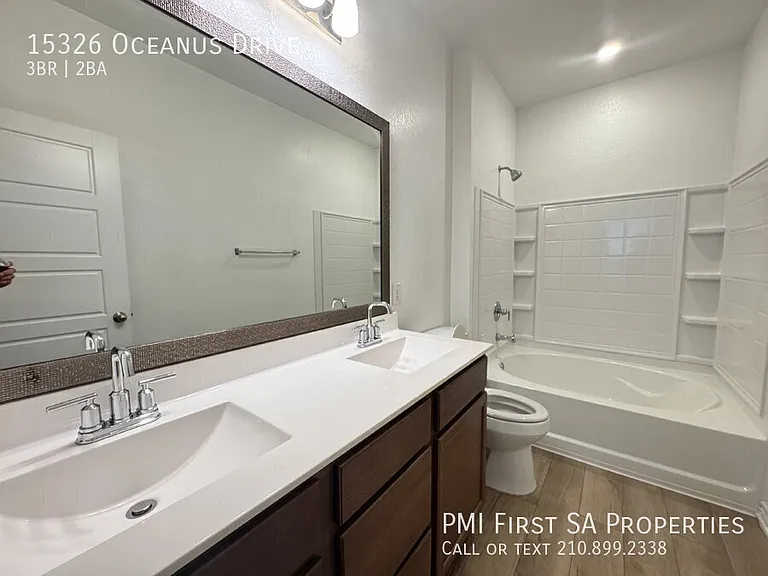 15326 Oceanus Dr — Photo 7