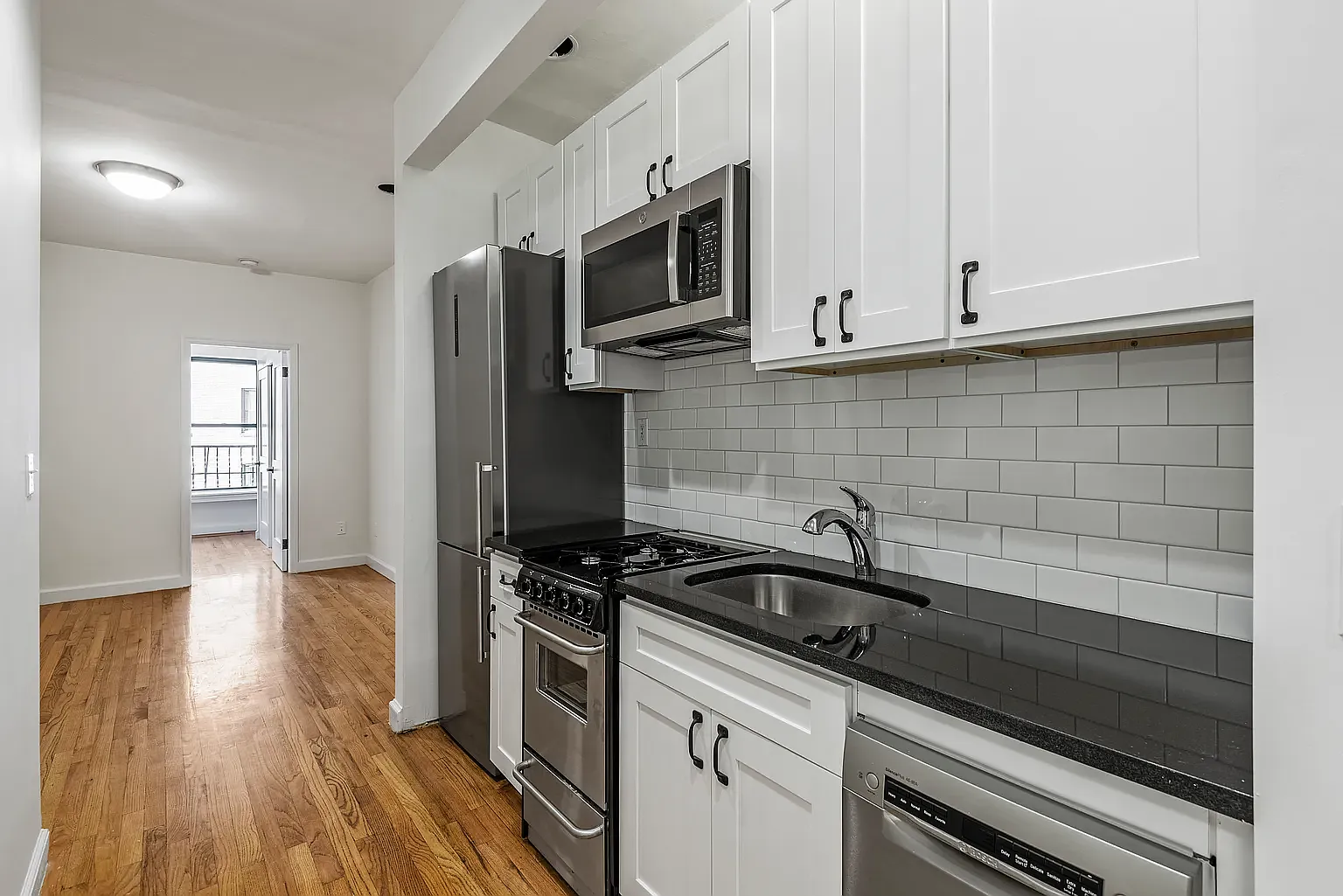 172 East 82nd Street — Photo 1
