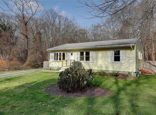 13 Westwood Dr, Cumberland, RI 02864