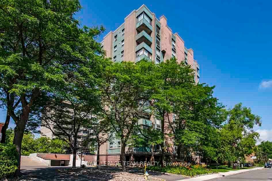 1st image of 40 Arthur St #901