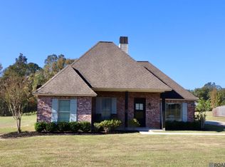 6935 Virginia Ln, Saint Francisville, LA 70775