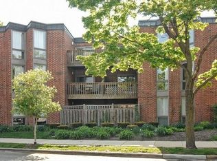 2036 N Larrabee St APT 8108, Chicago, IL 60614