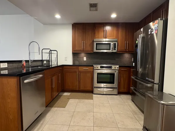 800 Jackson Street image 16 of 36